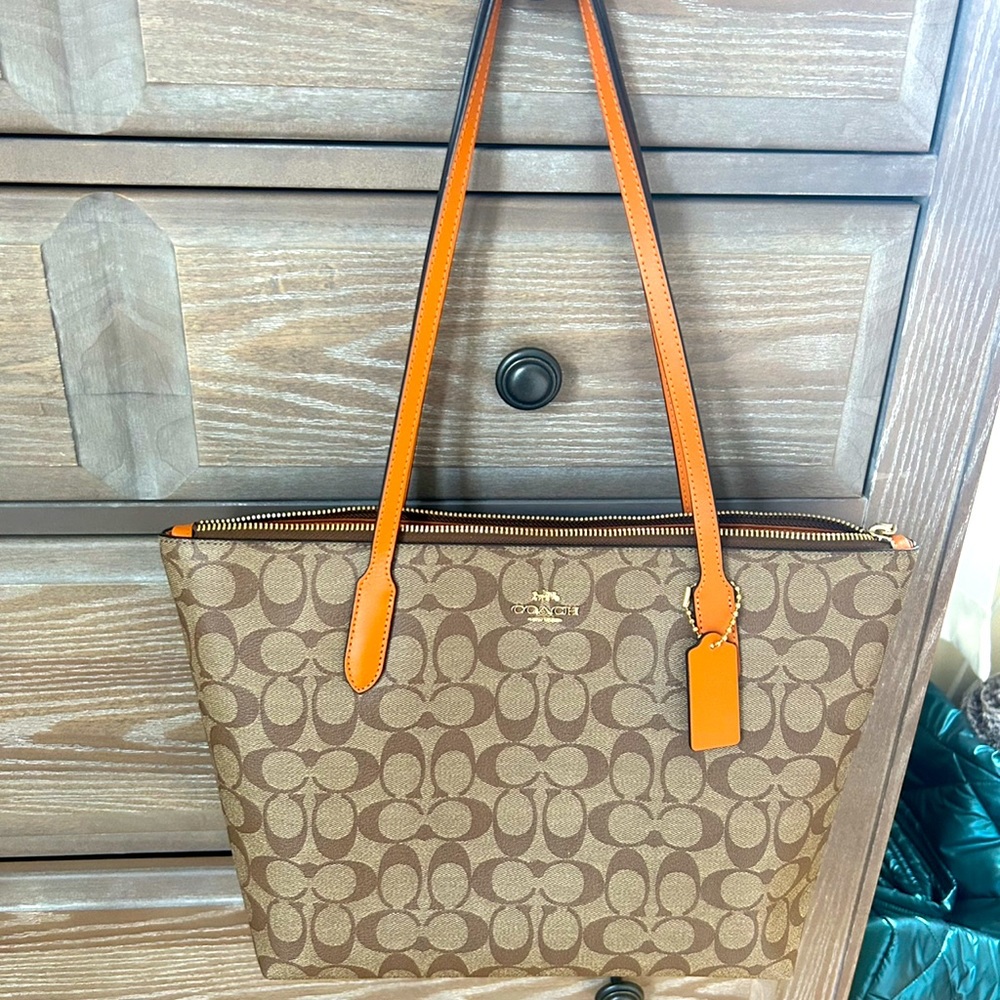 COPY - ✨NEW✨ Coach purse